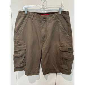 Men's UNIONBAY. Brown Cargo Shorts Waist 34 inseam 11 inches